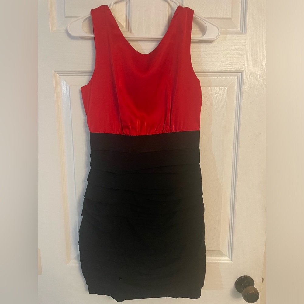 Ladies express dress sz 4